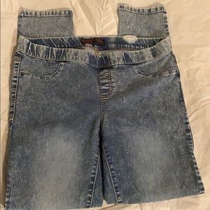 XL 15-17 stretch skinny jeggings